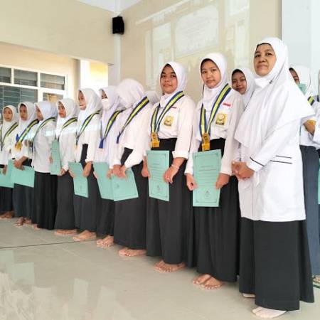Pesantren Ramadhan 1445 H / 2024 M di SMP Negeri 3 Sentolo